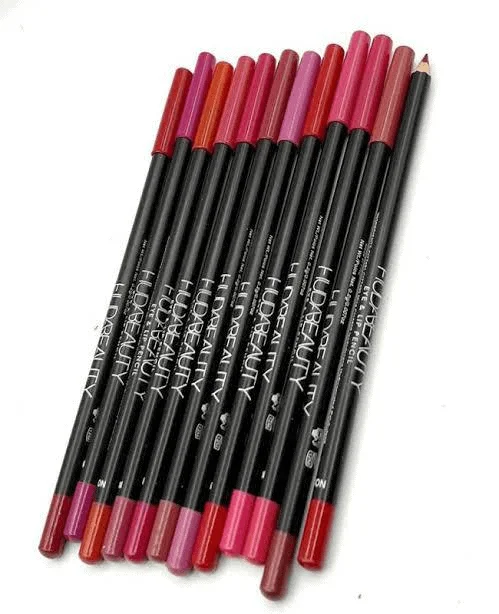 HB Glam Combo (Nude kit + 2 Gloss + 2 Lipstick + 2 Lip pencils + 2 Nail Paints