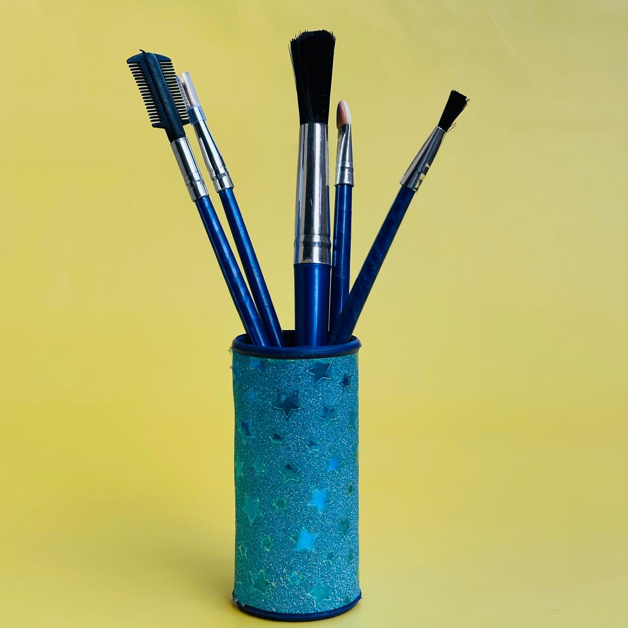 Brush Stand with Brush Set
